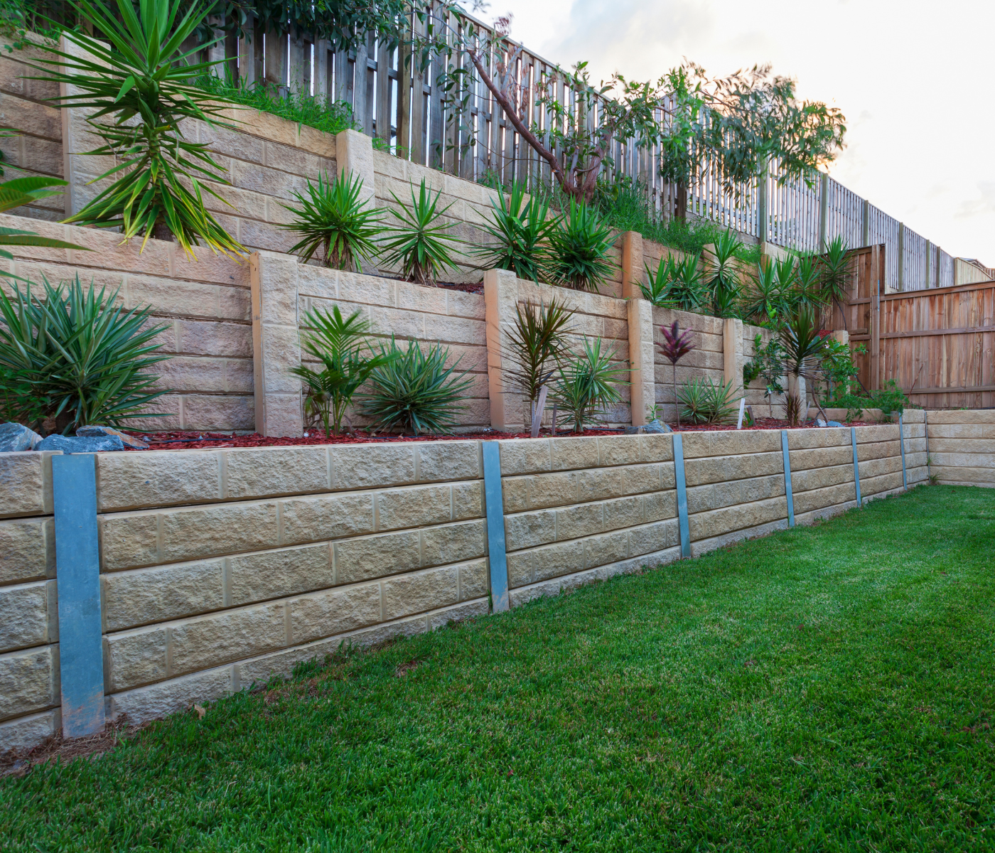 Retaining Wall Contractor in Bergenfield, Nj